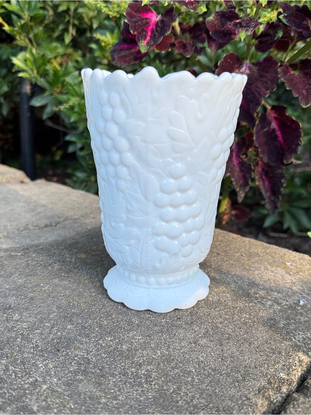 VTG Imperial Milk Glass Grape Vase 6” Scalloped Rim MCM Marked IG GrannyChic
